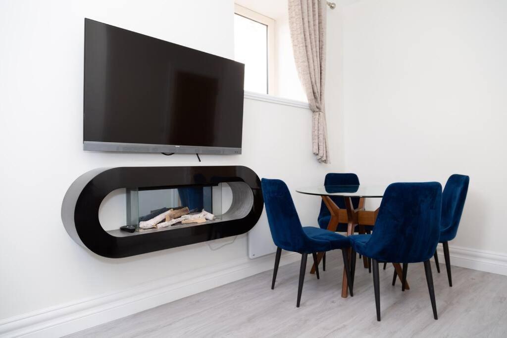 Unit 4 Tranquil Harbourside Retreat- Central Location كوب المظهر الخارجي الصورة